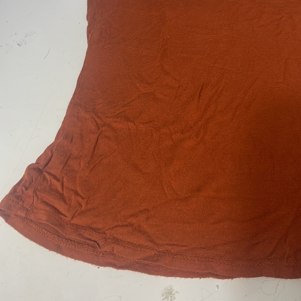 Active USA Medium Burnt Orange Short Sleeve V Neck Pocket T Shirt - Picture 3 of 5